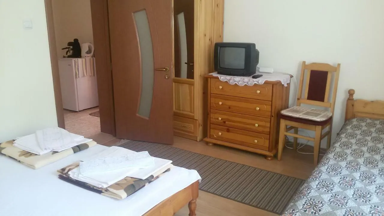 Gasthof Къща За Почивка Смокиня